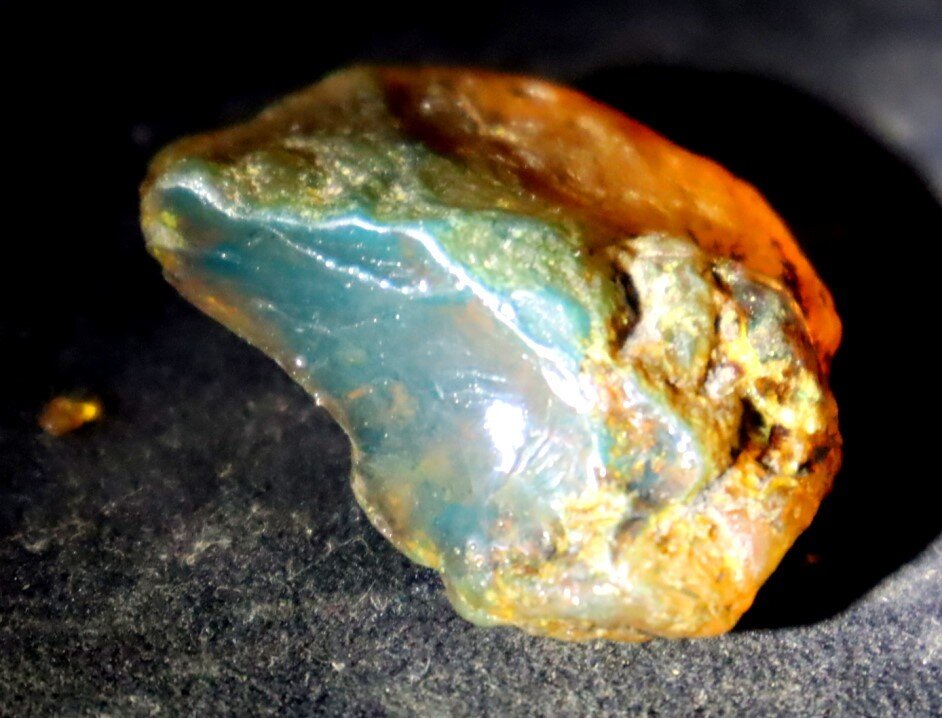 Exquisite Natural Dominican Clear Light Blue Amber Rough Specimen 42mm 10.3g – photo 5