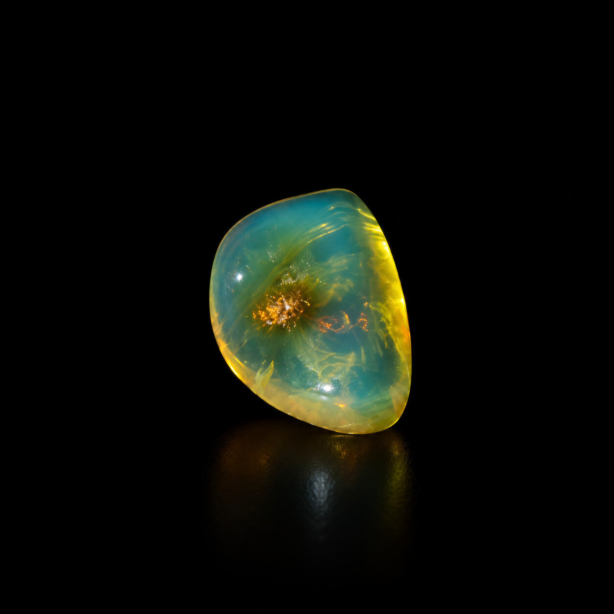 Handcrafted Natural Blue Amber Polished Stone 13mm – photo 5