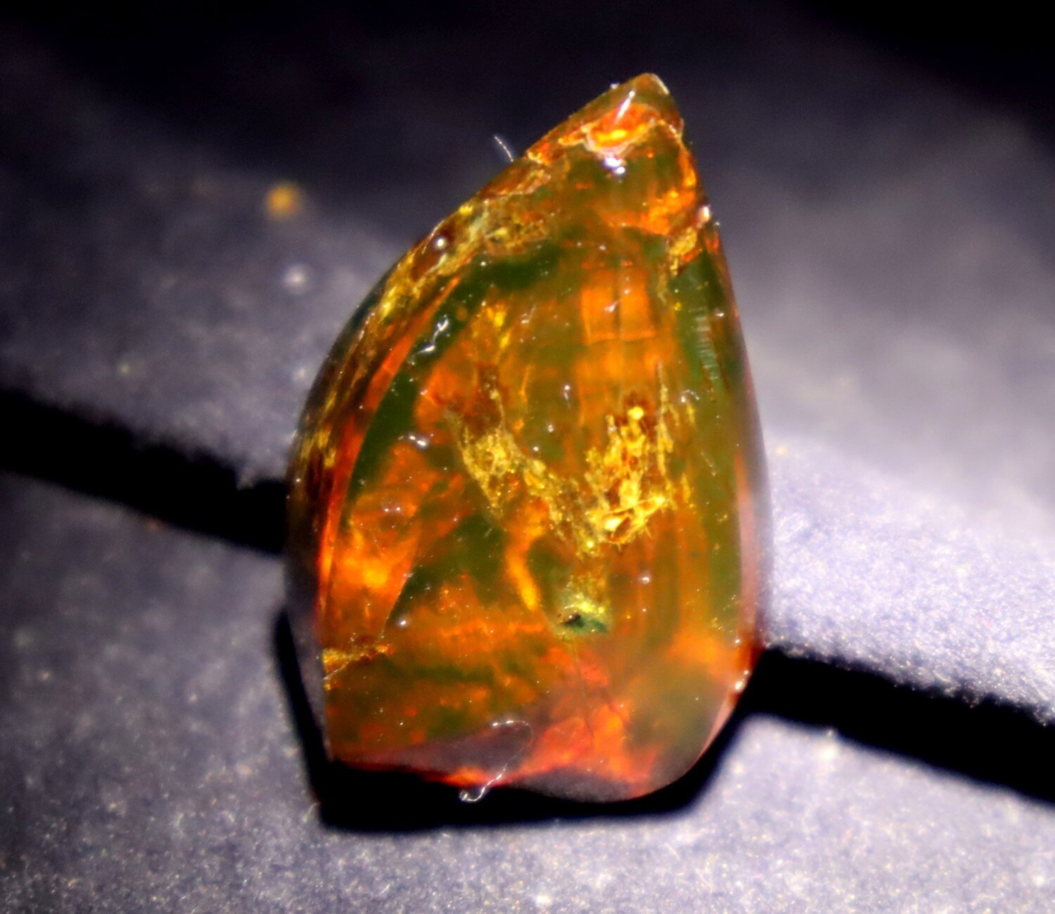 Impressive Natural Dominican Transparent Orange Green Amber Polished Stone 32mm – photo 9