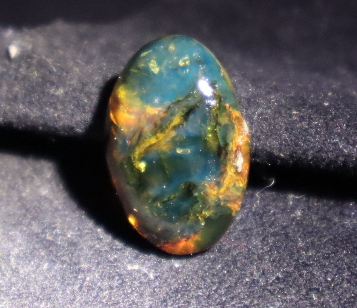 Rarest Natural Dominican Translucent Ocean Blue Amber Polished Stone 21mm – photo 4
