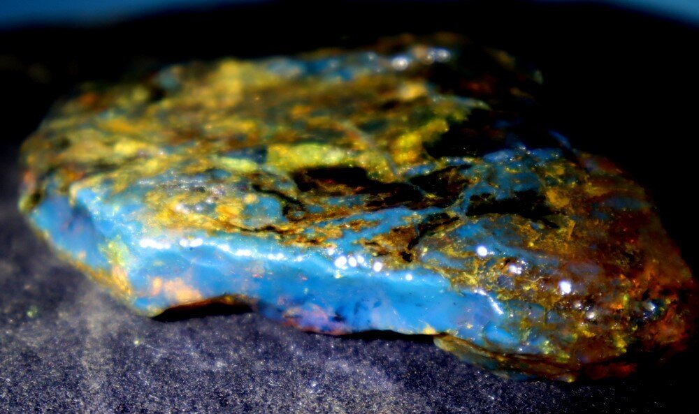 Finest Natural Dominican Clear Sky Blue Amber Rough Specimen 68mm 25.6g – photo 9