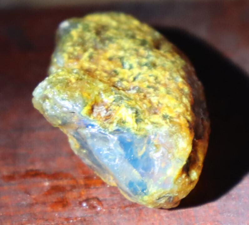 Exquisite Natural Dominican Crystal Clear Sky Blue Amber Rough Specimen 43mm 8g – photo 11