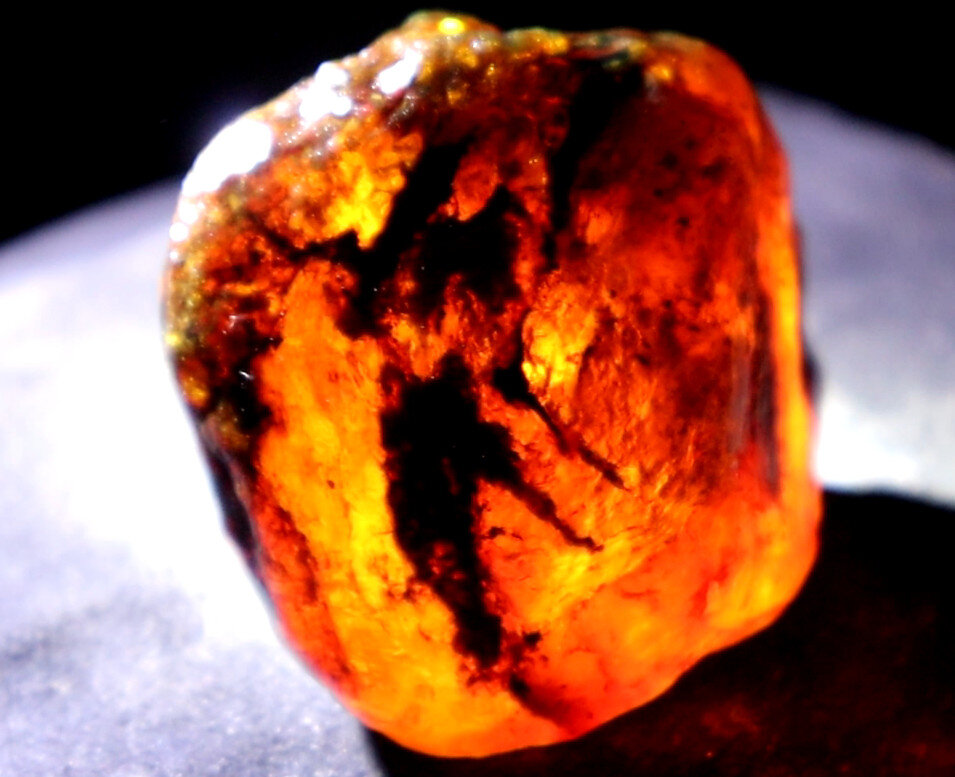 Beautiful Natural Dominican Clear Green Blue Amber Rough Specimen 53mm 37g – photo 5