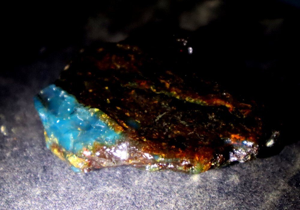 Impressive Natural Dominican Clear Volcanic Blue Amber Rough Specimen 51mm 17.2g – photo 3