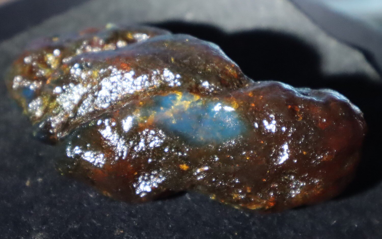 Exquisite Natural Dominican Clear Volcanic Blue Amber Rough Specimen 70mm 30g – photo 9
