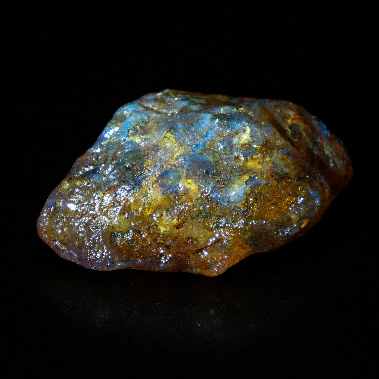 Authentic Beautiful Yellow Blue Amber Rough Specimen Chunk 75mm 47.2g – photo 6