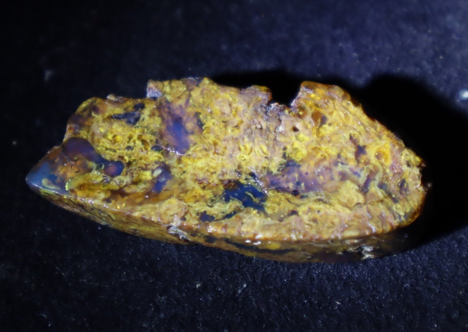Charming Design Natural Translucent Deep Blue Amber Slab Slice Specimen 47mm 6g – photo 5