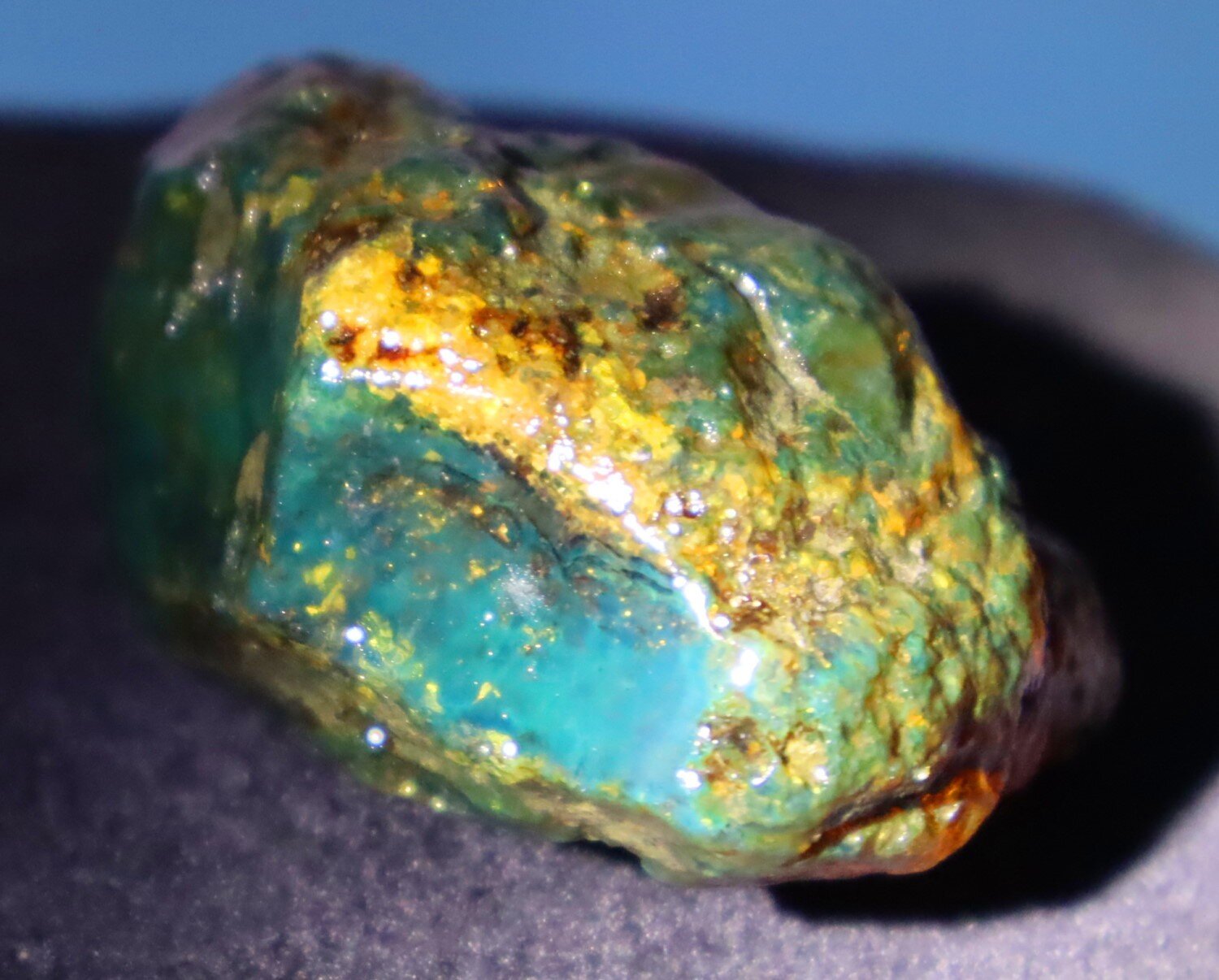 Beautiful Natural Dominican Translucent Green Blue Amber Rough Specimen 62mm 41.7g – photo 6