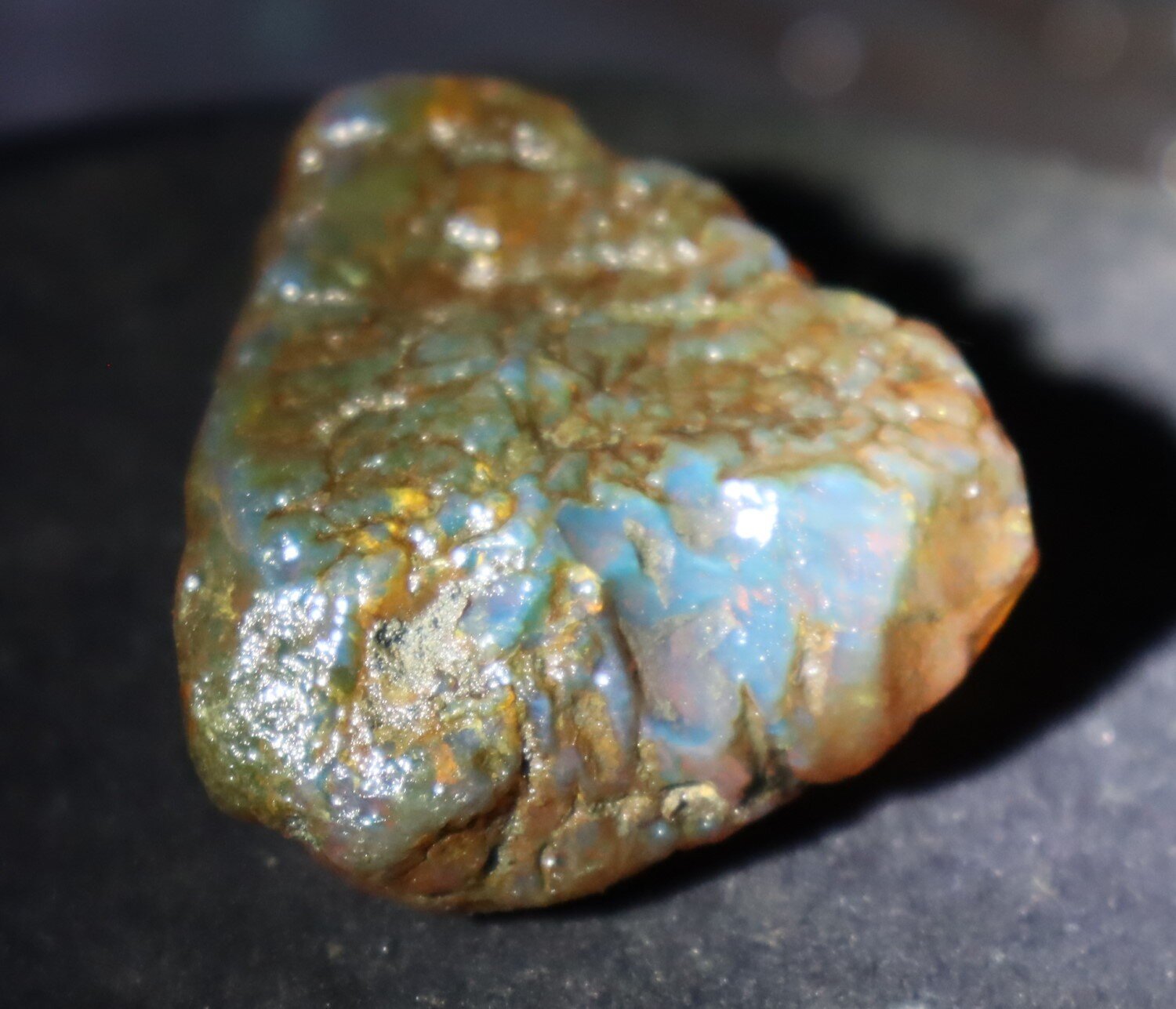 Impressive Natural Dominican Clear Sky Blue Amber Rough Specimen 49mm 26.9g – photo 3