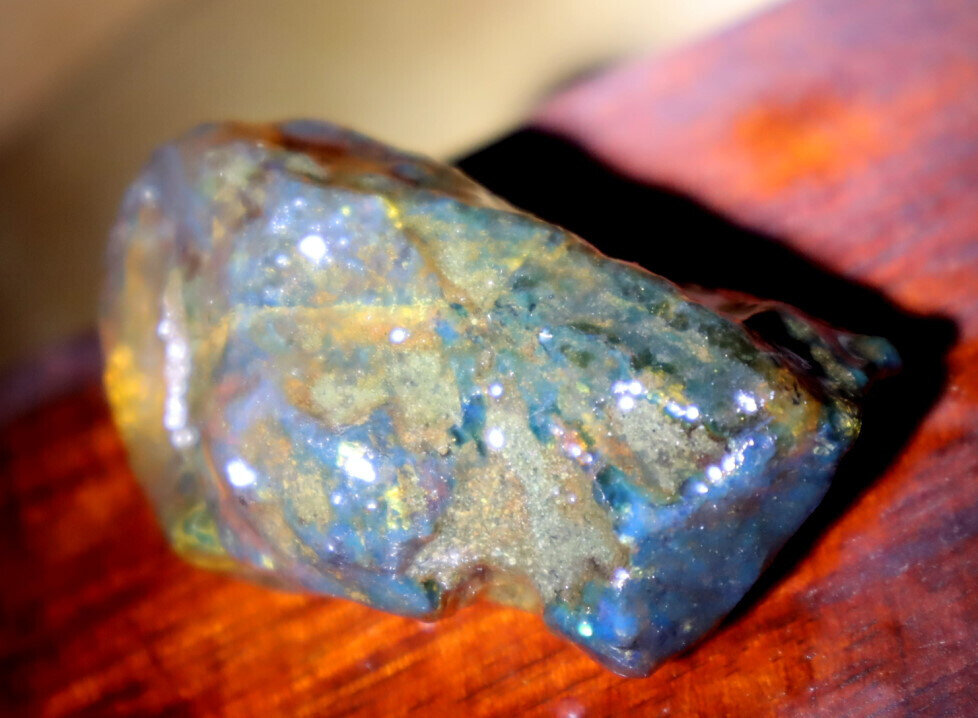 Beautiful Natural Dominican Clear Ocean Blue Amber Rough Specimen 50mm 18.5g – photo 4