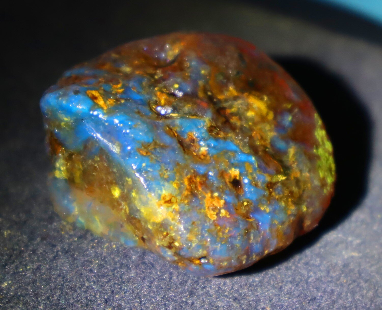 Lovely Natural Dominican Clear Green Blue Amber Rough Specimen 45mm 22g – photo 3