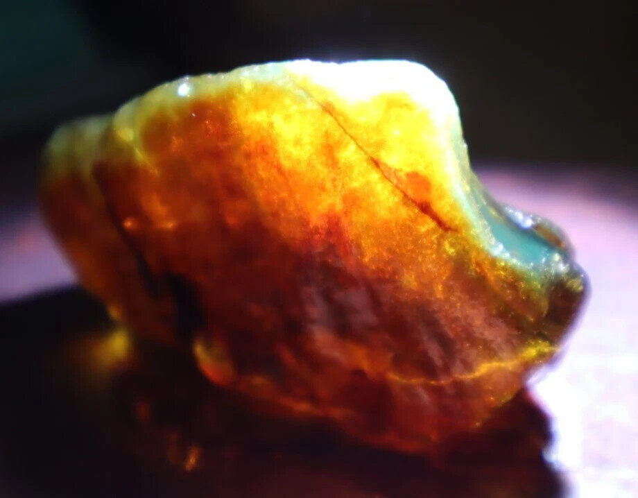 Charming Design Natural Dominican Transl Yellow Blue Amber Rough Specimen 37g – photo 10