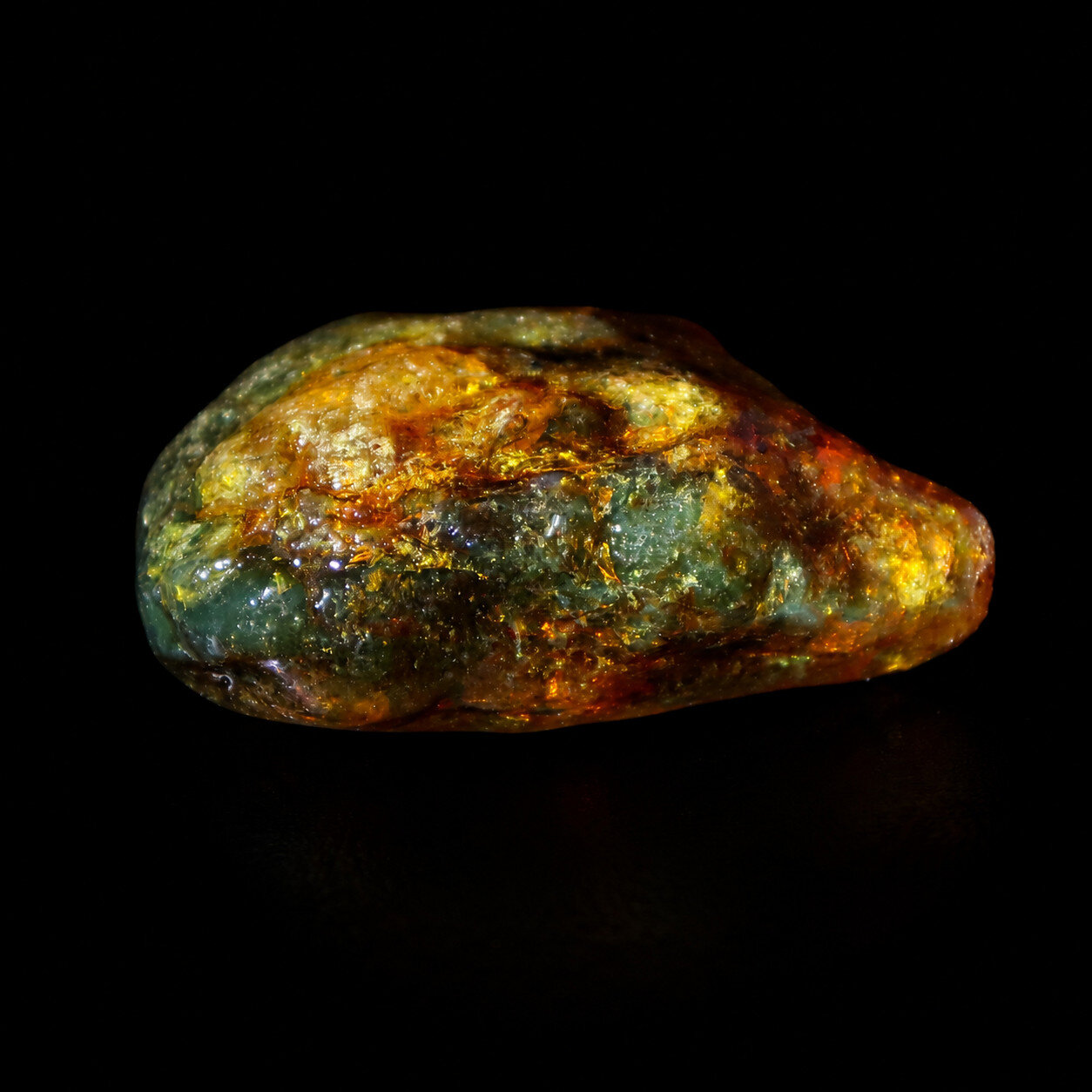 Authentic Cognac Blue Green Dominican Amber Rough Specimen Chunk 72mm 50.5g – photo 6