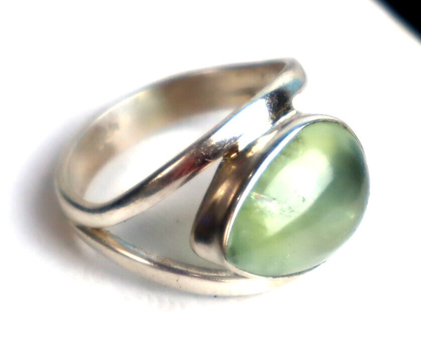 Exquisite Clear Light Green Jade .925 Sterling Silver Ring #7.5 – photo 4