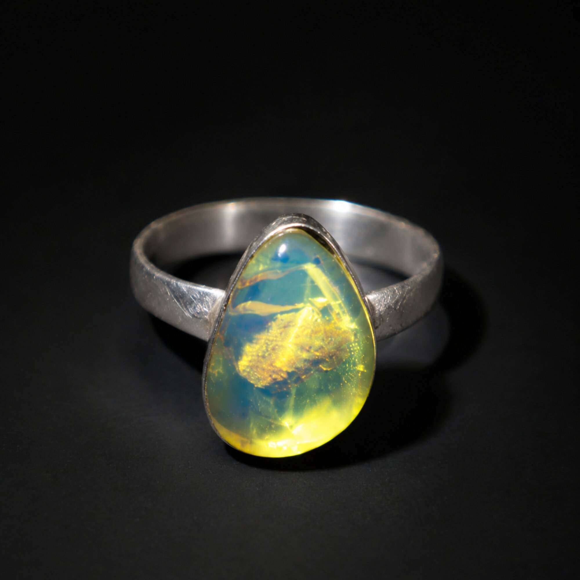 Master Crafted Clear Light Blue Dominican Amber 925 Sterling Silver Ring #7 – photo 2