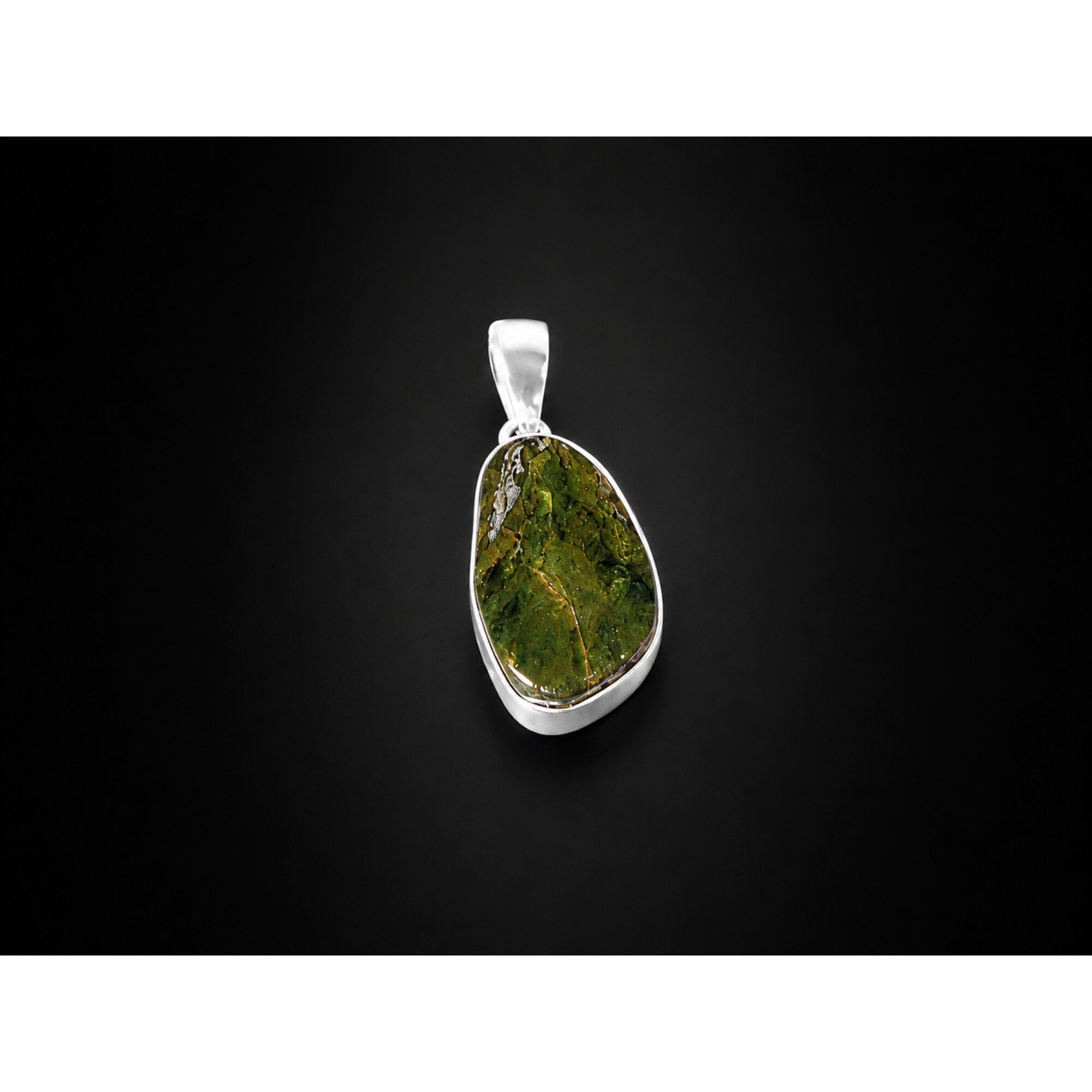 Real Clear Dark Olive Green 925 Sterling Silver Pendant 31mm – photo 2