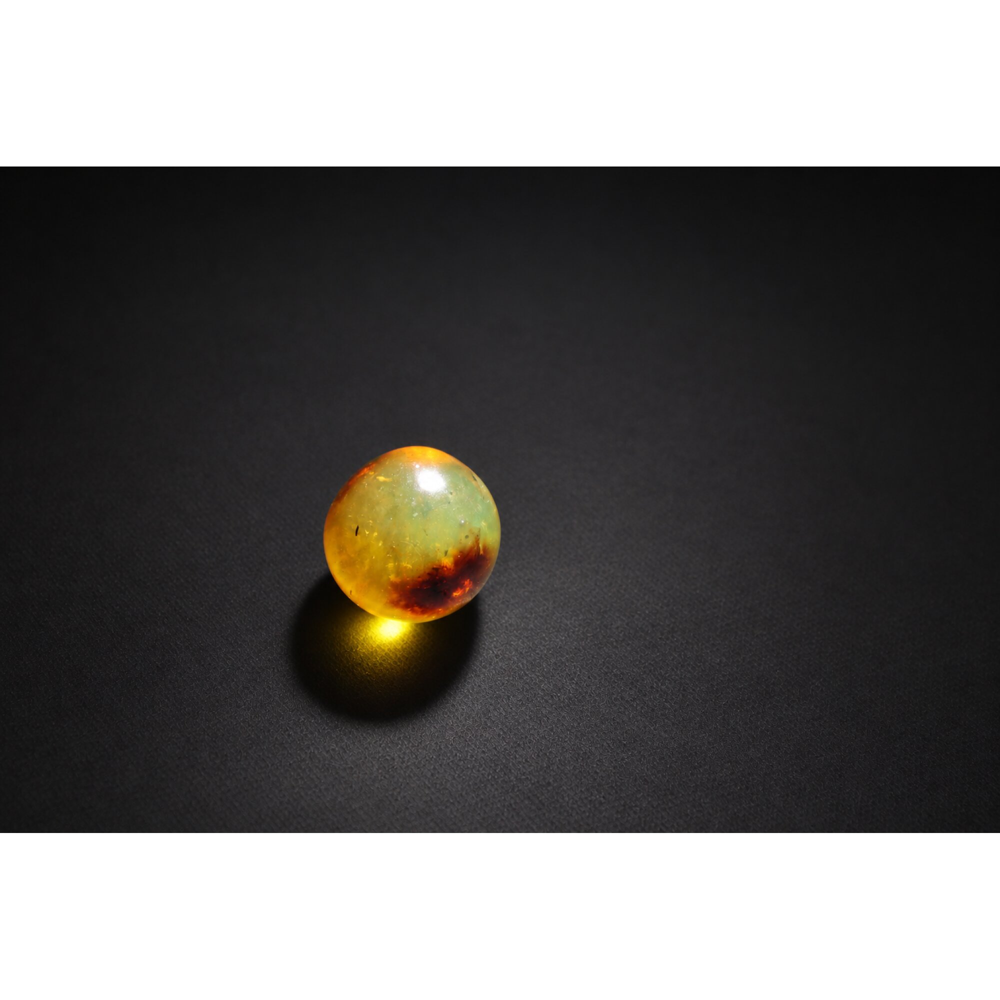 Earth mined yellow orange Dominican amber sphere/ball 18.5mm – photo 6