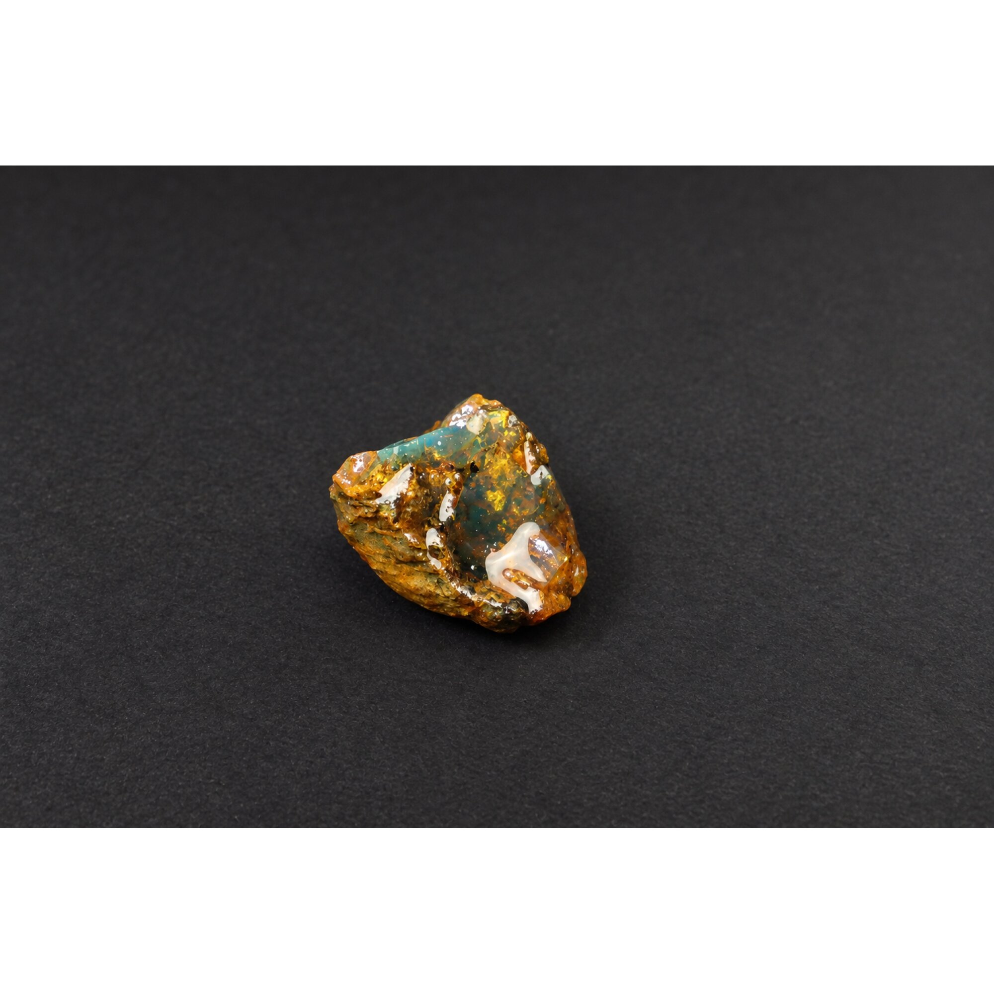 Real royal blue rough specimen Dominican amber 27mm – photo 4
