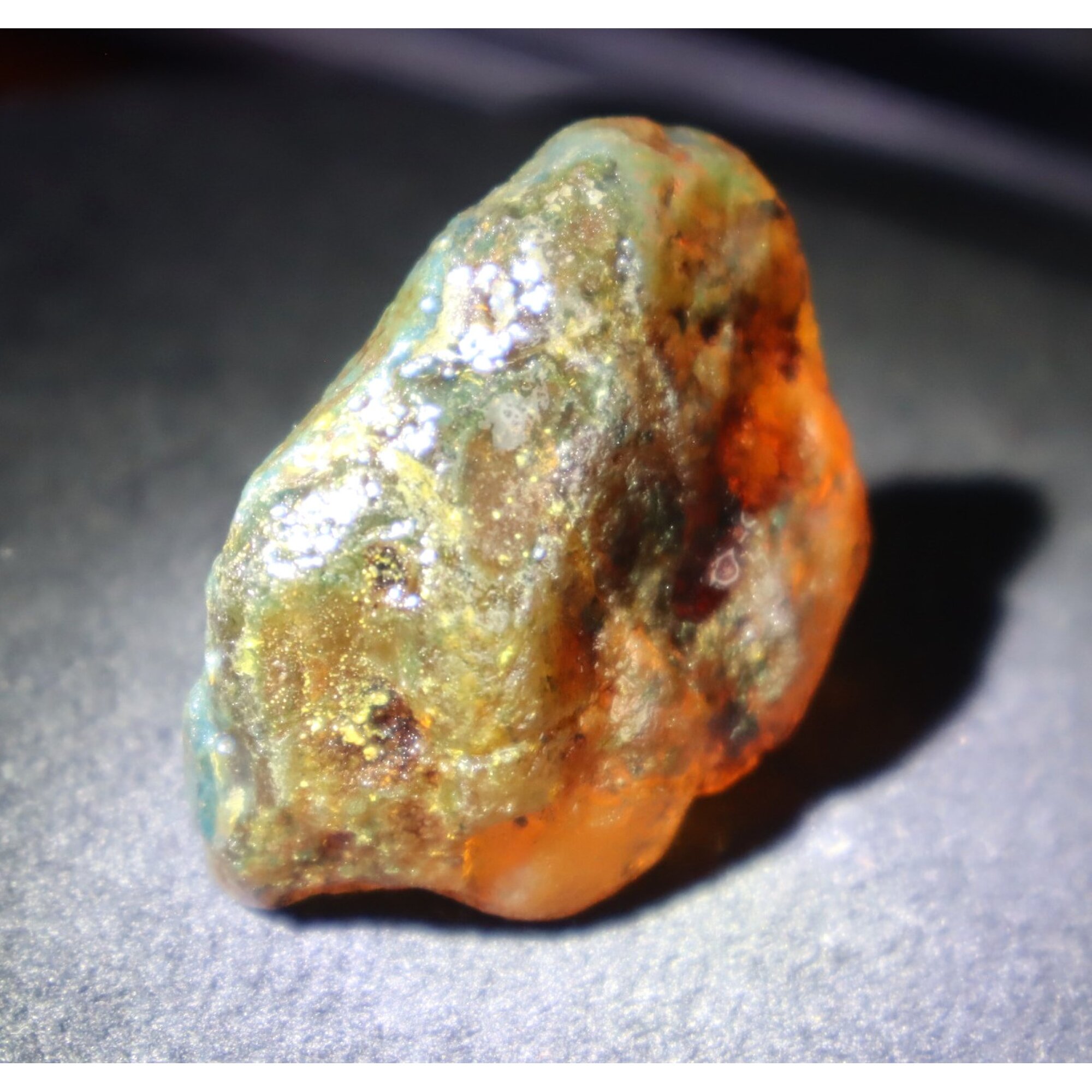 Genuine sky blue rough specimen Dominican amber 43mm – photo 5