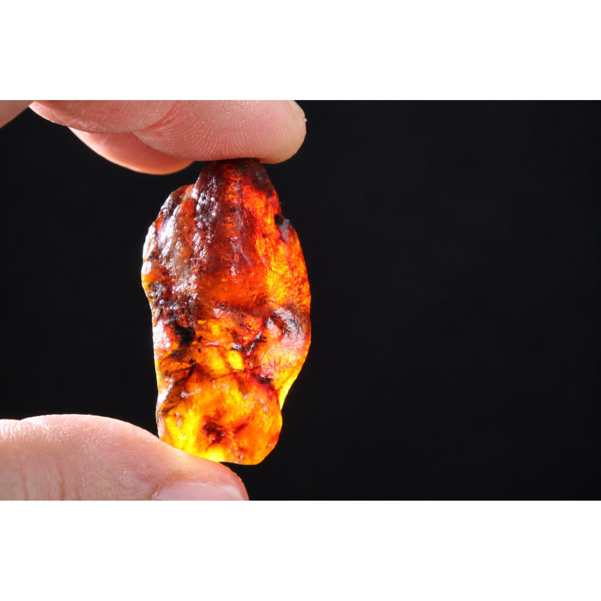 Authentic sky blue rough specimen Dominican amber 43mm – photo 2