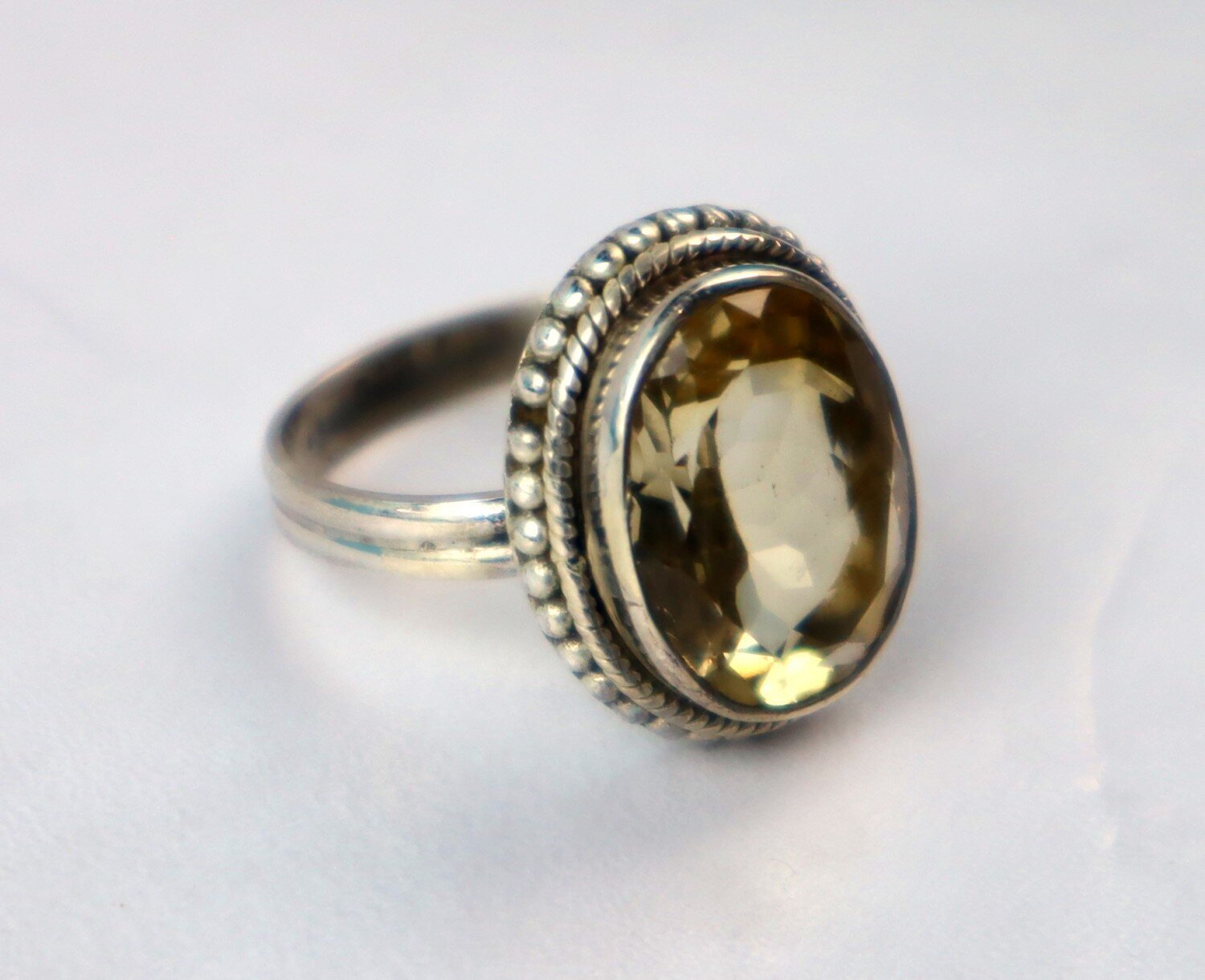 Authentic Beautiful Yellow Citrine 925 Sterling Silver Oval Ring US#7 1/4 – photo 3