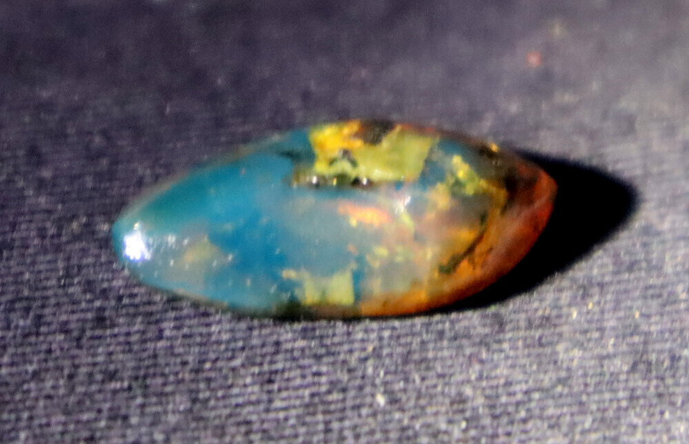 Lovely Natural Dominican Clear Deep Blue Amber Polished Stone 21mm – photo 4