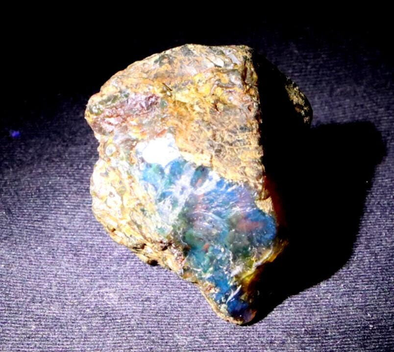 Beautiful Nat Dominican Translucent Blue Green Amber Rough Specimen 36mm 15.5gra – photo 3