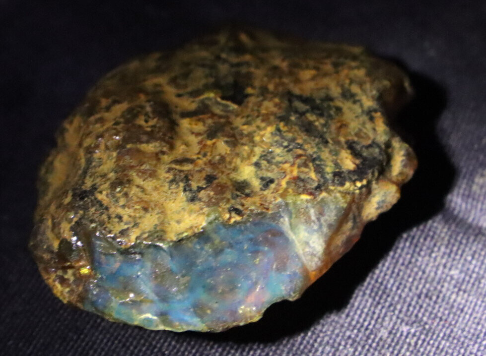 Beautiful Natural Dominican Clear Sky Blue Amber Rough Specimen 50mm 16.5g – photo 12