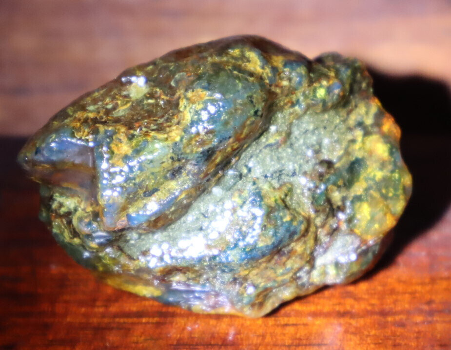 Beautiful Natural Dominican Translucent Green Blue Amber Rough Specimen 47mm 19g – photo 5