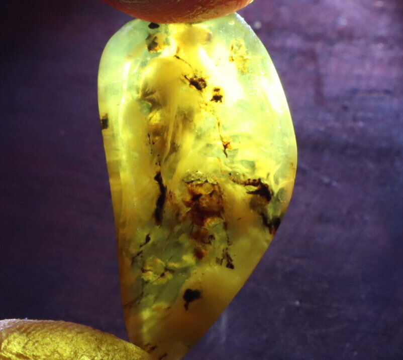 Finest Natural Dominican Translucent Green Yellow Amber Polished Stone 30mm – photo 6