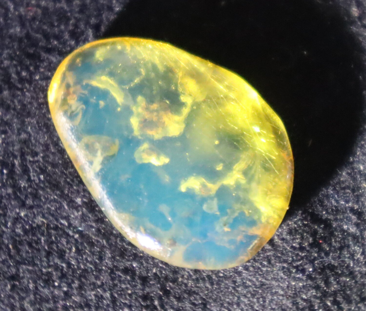 Lovely Natural Clear Sky Blue Amber Cabochon polished stone 24mm – photo 7