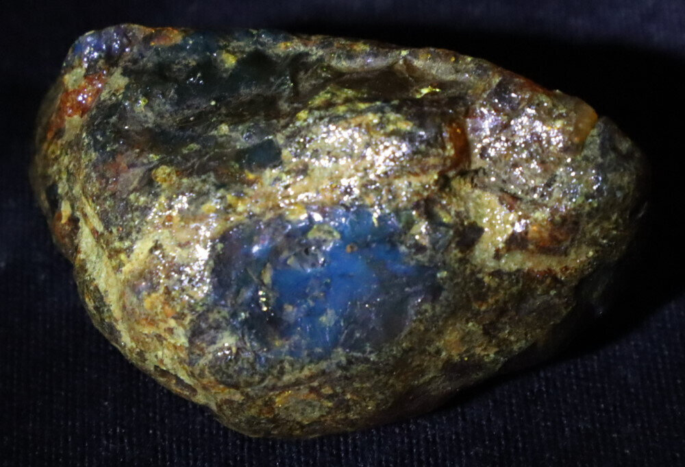 Beautiful Natural Dominican Translucent Green Blue Amber Rough Specimen 54mm 22g – photo 3