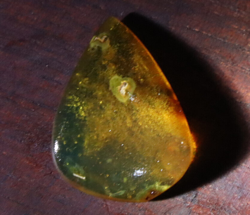 Natural Dominican Blue Amber Polished Stone 26mm Clear Cognac – photo 4