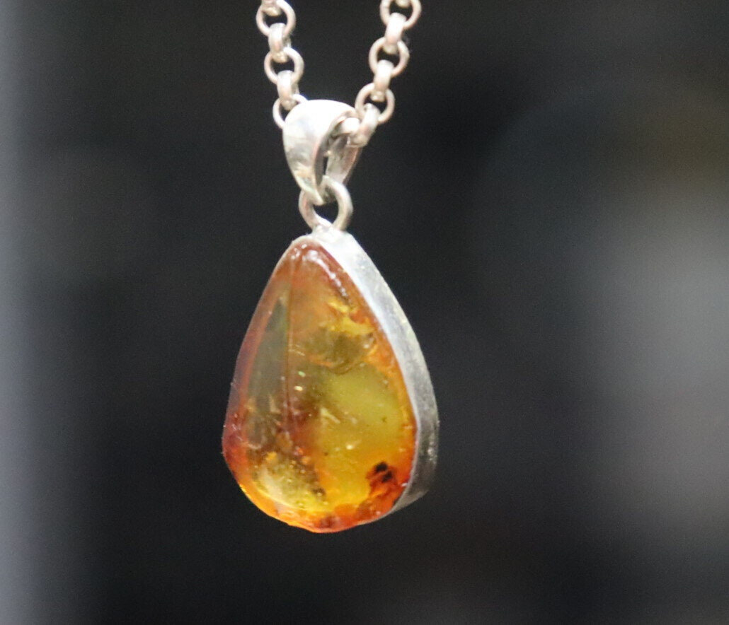 Handcrafted Natural Clear Light Orange Amber .925 Sterling Silver Pendant 28mm – photo 8