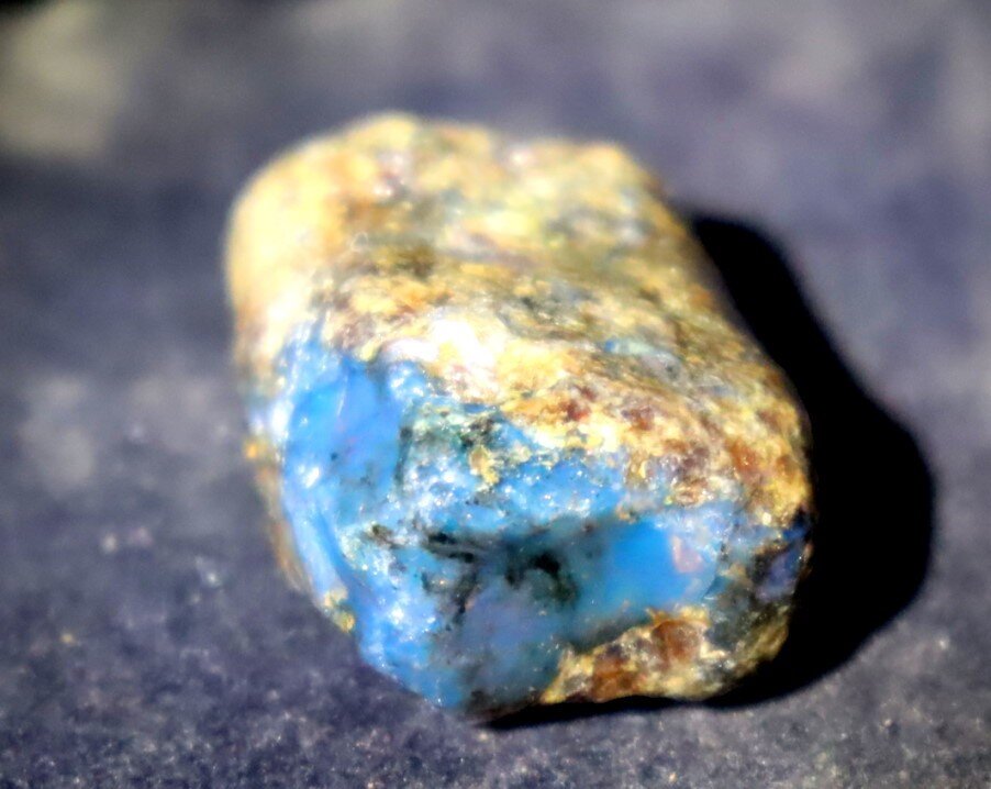 Exquisite Natural Dominican Translucent Deep Blue Amber Rough Specimen 42mm 12.8 – photo 10