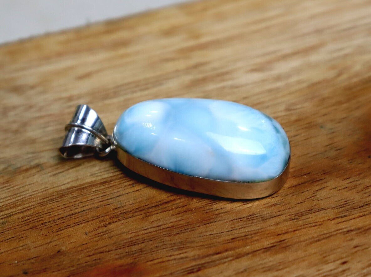 Beautiful Natural Light Blue Larimar .925 Sterling Silver Pendant 46mm – photo 6