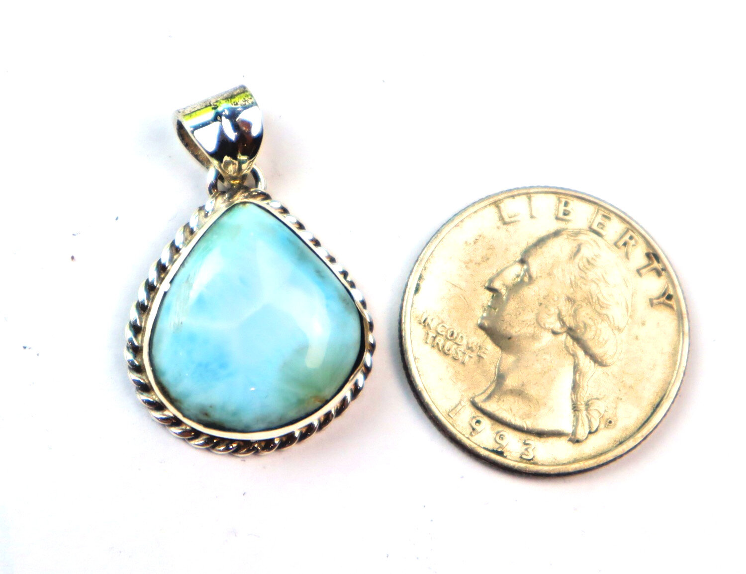 Charming Design Natural Sky Blue Larimar .925 Sterling Silver Pendant 30mm – photo 6