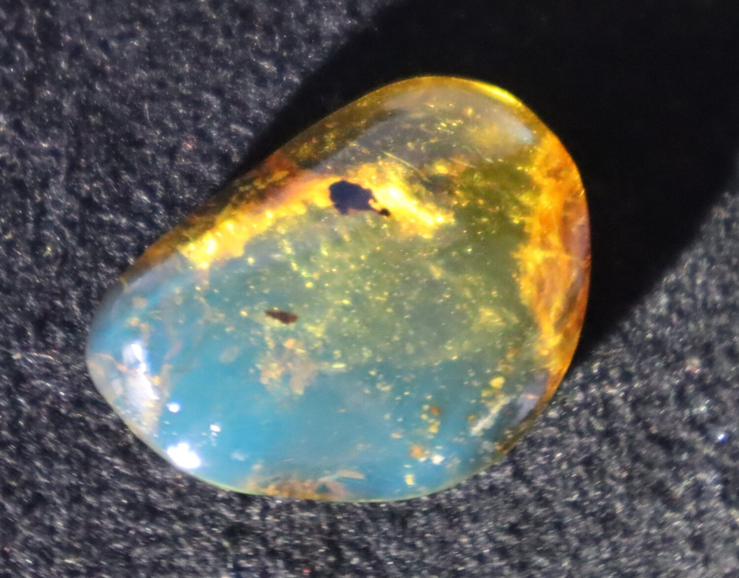 Splendid Natural Clear Sky Blue Amber Cabochon polished Stone 25mm – photo 4