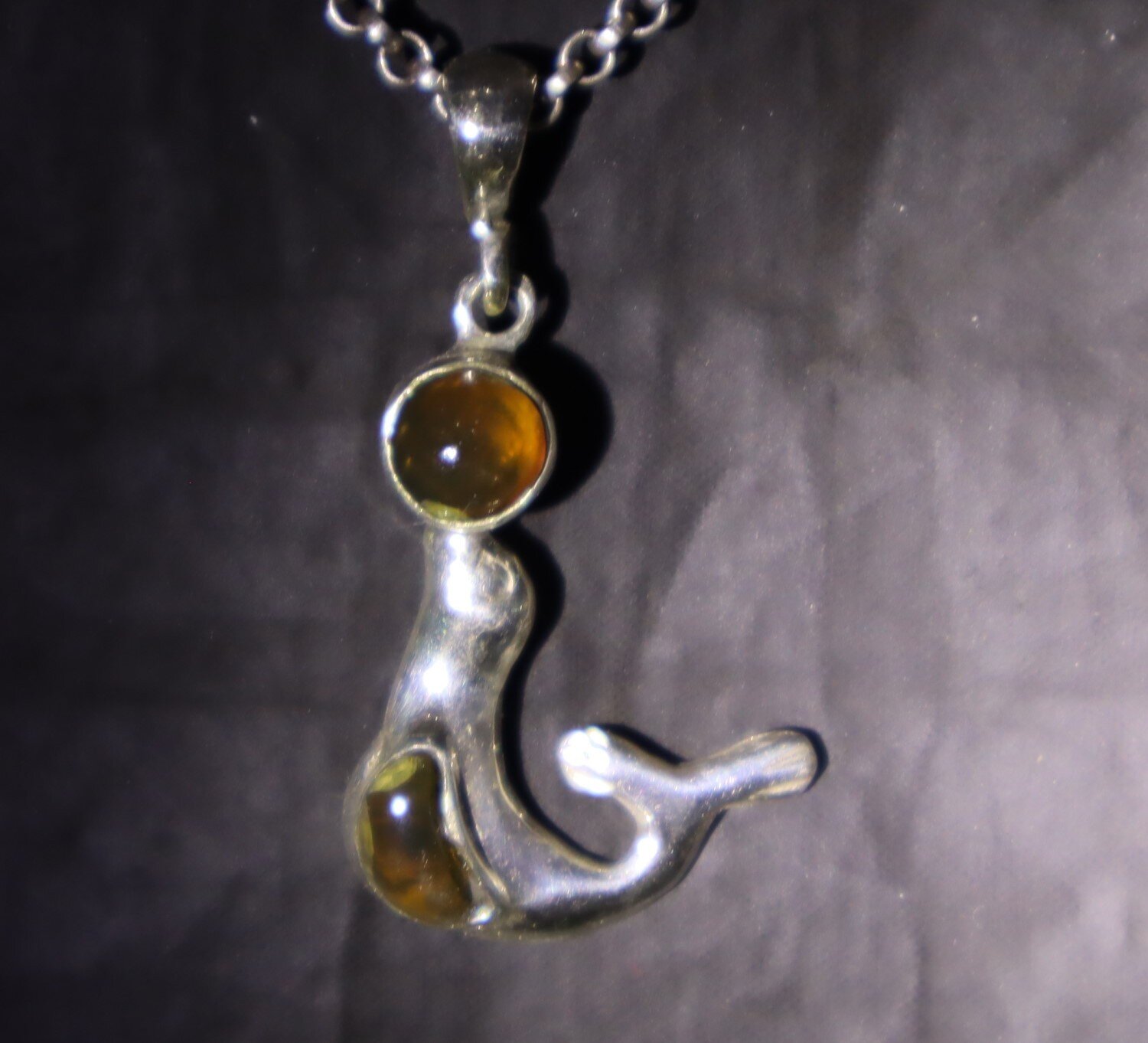 Natural Clear Green Yellow Amber 925 Sterling Silver Sea Lion, Seal Pendant 41mm – photo 4